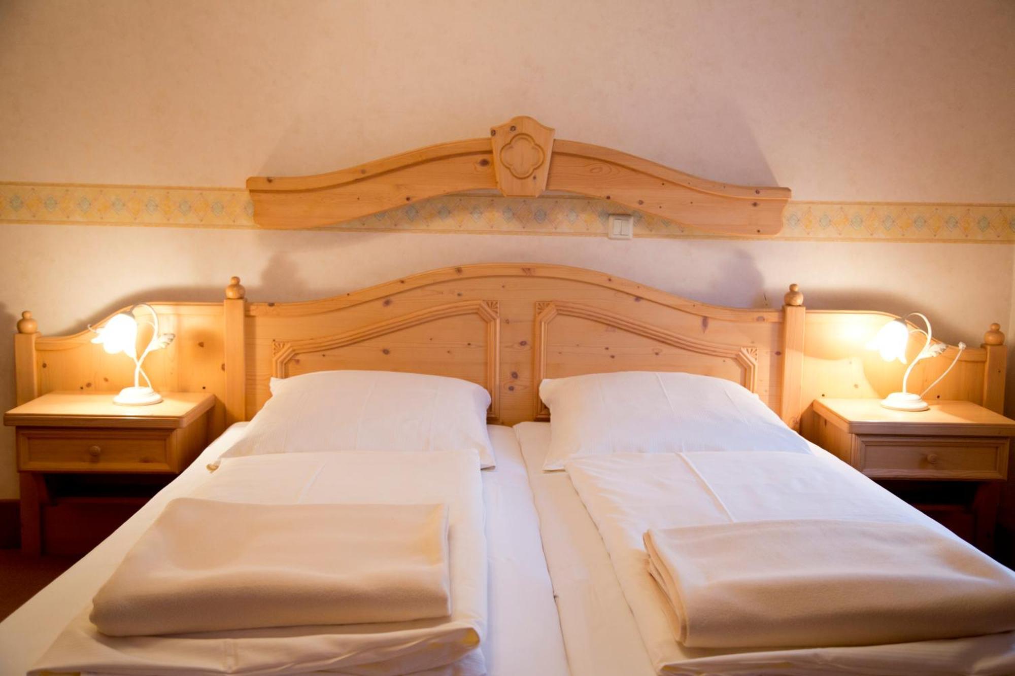 Hotel Garni Promenade Weißenhorn Chambre photo