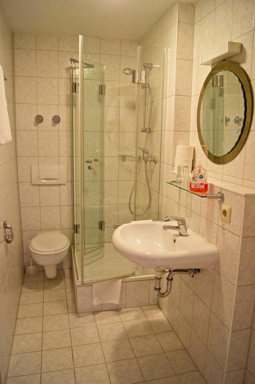 Hotel Garni Promenade Weißenhorn Extérieur photo