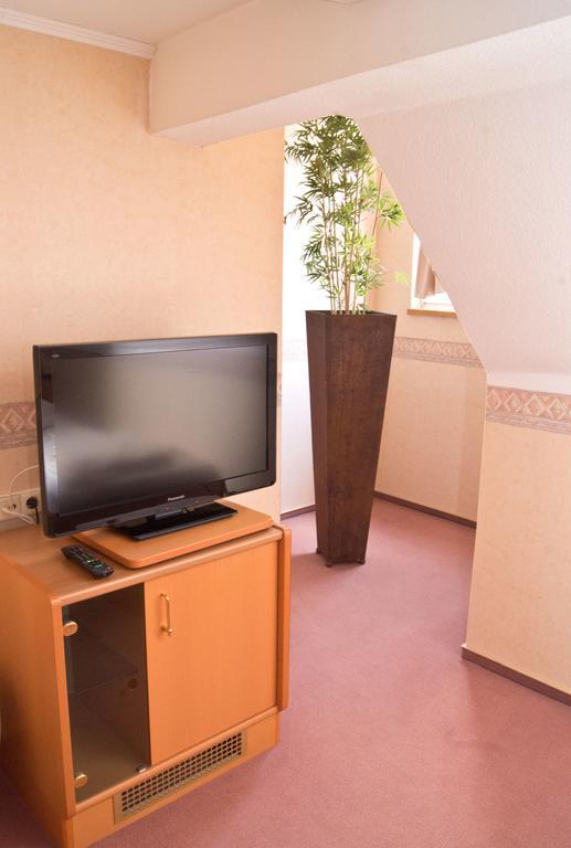 Hotel Garni Promenade Weißenhorn Extérieur photo